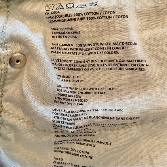 BDG Urban Outfitters Sz 6 /28 High Rise Dree Cheeky Distressed Camo Shorts Denim - Picture 8 of 11